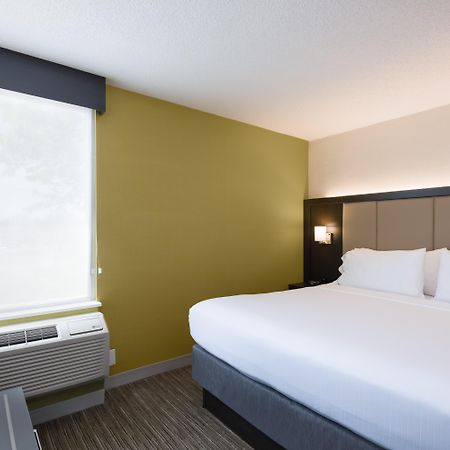 Holiday Inn Express Ramsey Mahwah By Ihg Exterior foto
